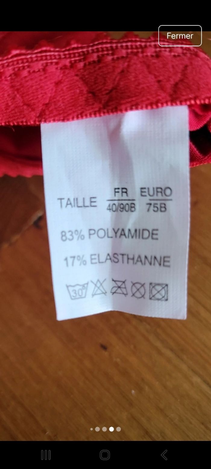 Ensemble soutien gorge rouge framboise - photo numéro 6