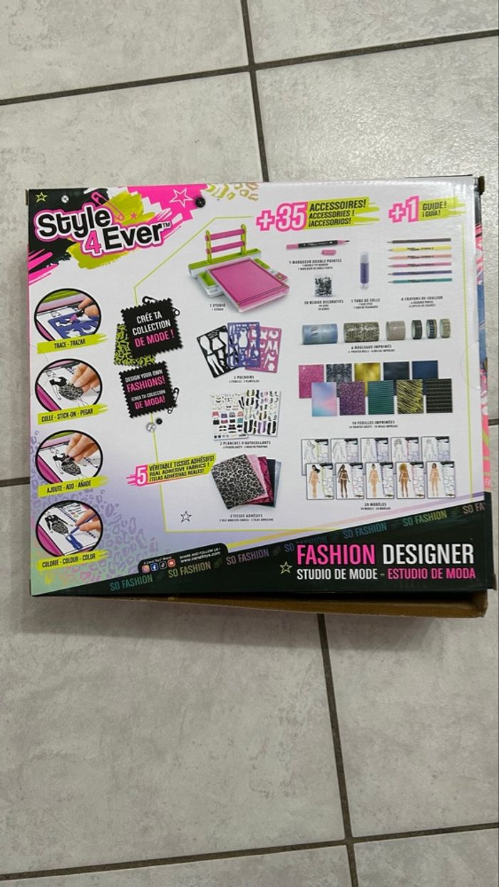 Fashion designer - photo numéro 2
