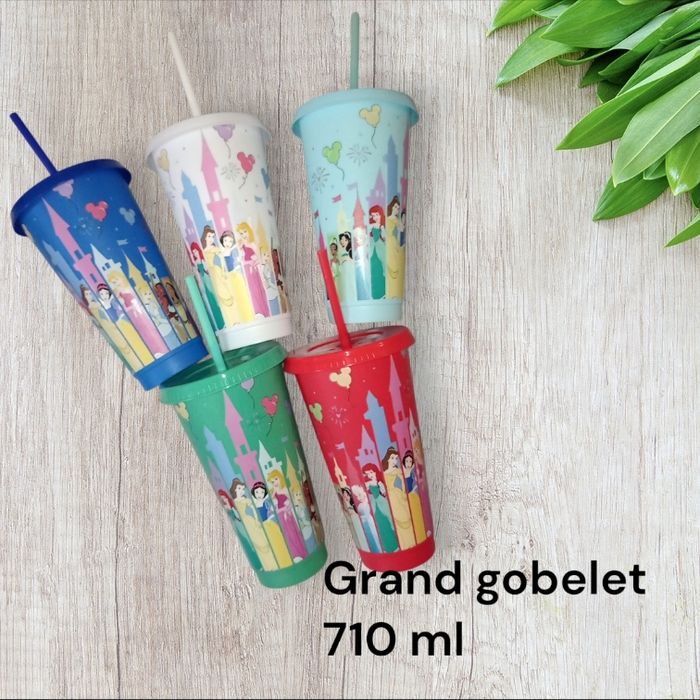 Grand gobelet à paille princesses disney - photo numéro 2