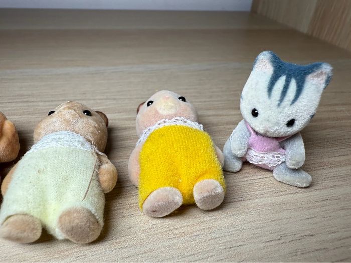 Lot de bébé sylvanian families - photo numéro 2