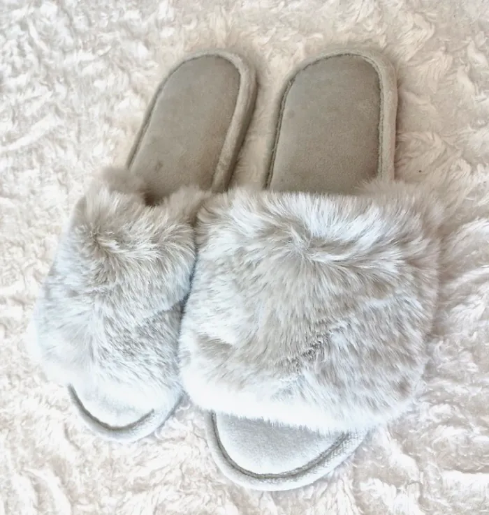 Chaussons neufs - photo numéro 3