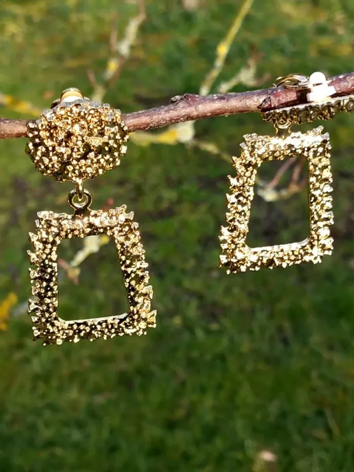 Boucles d'oreilles à clip boutique chic - photo numéro 4