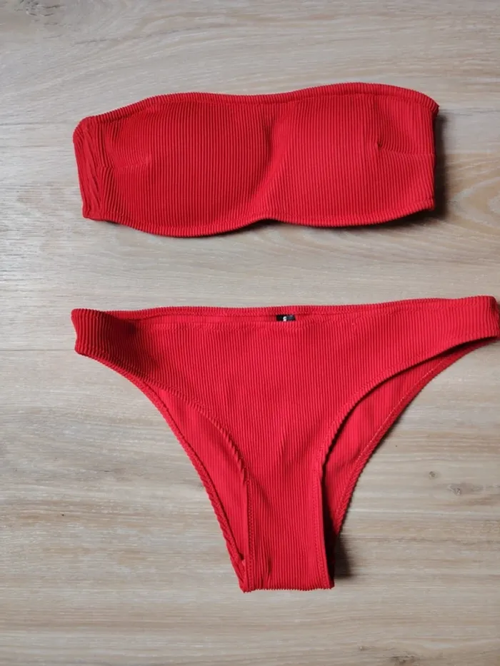 Maillot de bain deux pièces bandeau