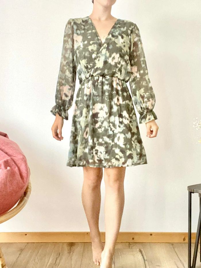 Robe Rue des Abbesses en taille M - Très bon état - photo numéro 12