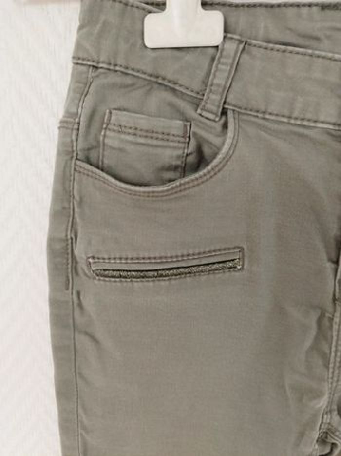 Slim kaki - photo numéro 2