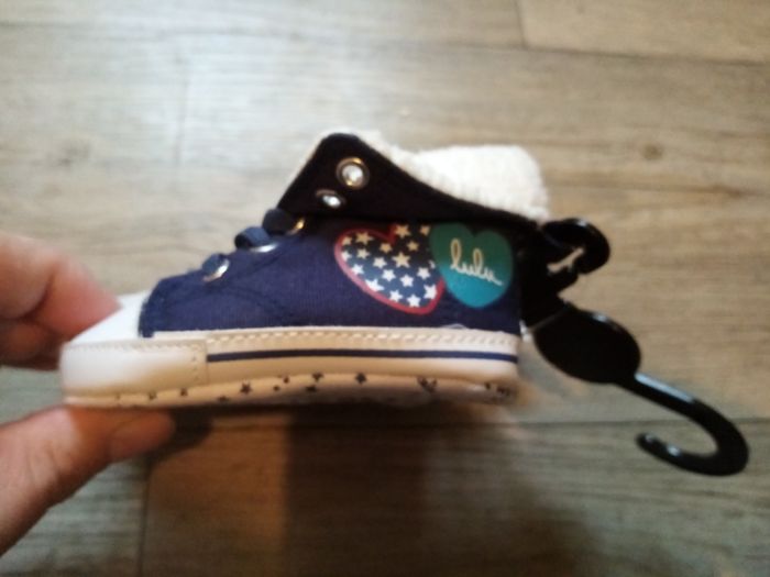 Lot de 2 paires de baskets fourrées 6 12 mois - photo numéro 3