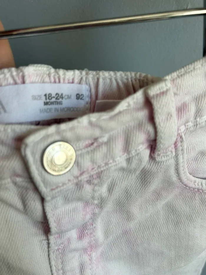 Short / bermuda rose Zara 18-24 mois Tbe - photo numéro 2