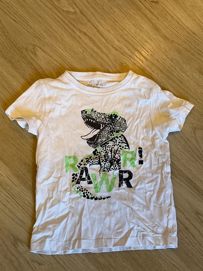 Tee shirt in extenso