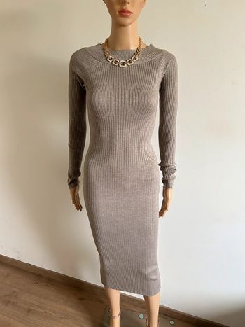 Robe pull mi longue Vintage Dressing taille unique jamais portée