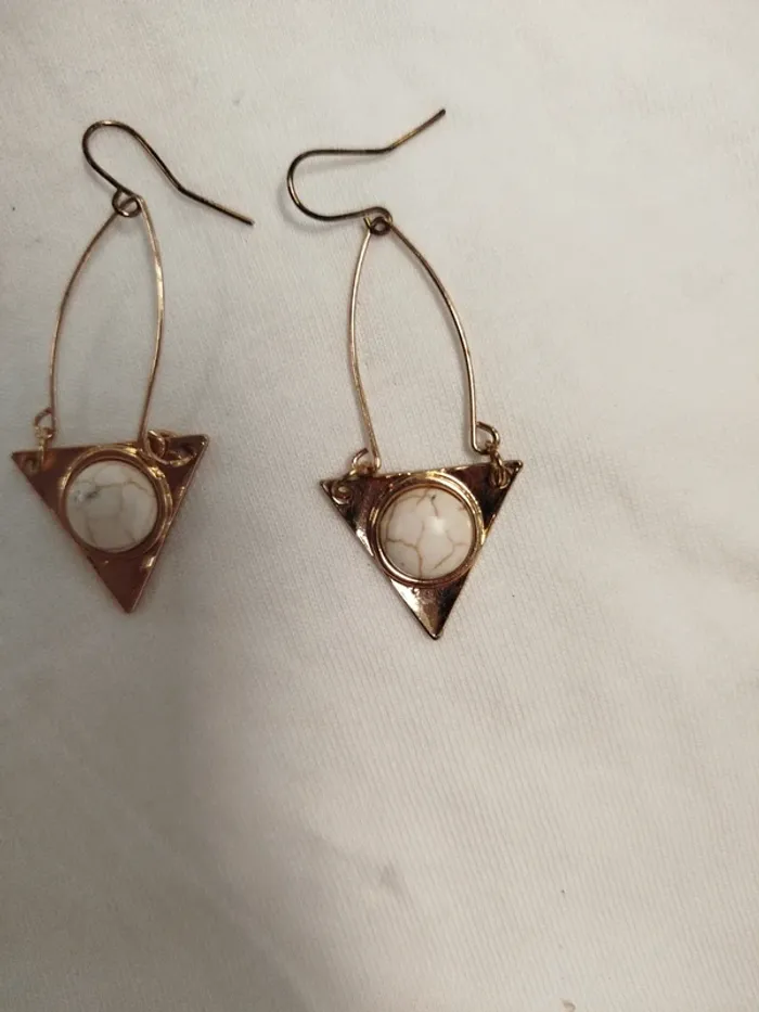 Boucles d'oreilles femme crochet attache - pierre effet marbre - photo numéro 4