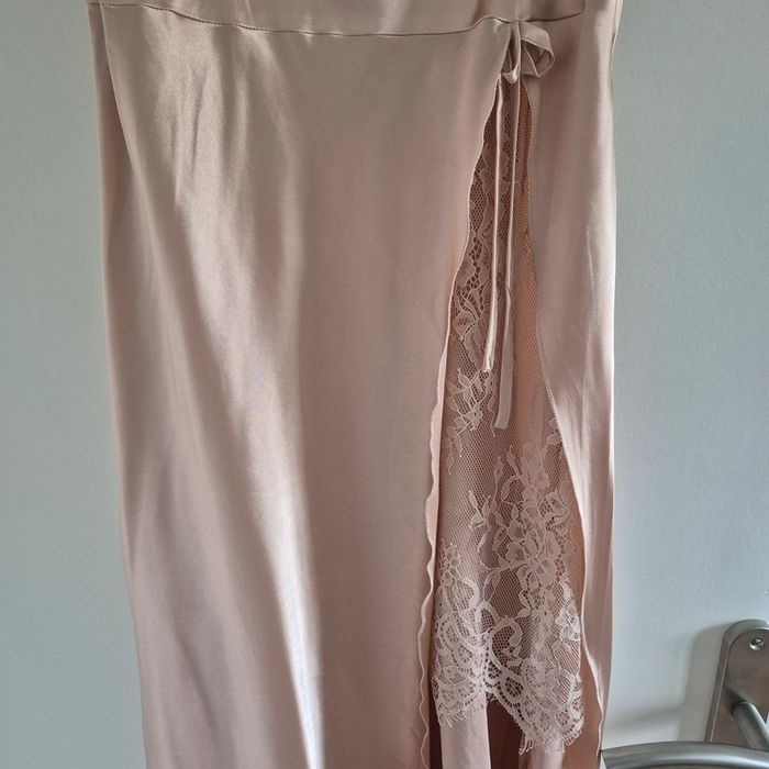Nuisette en satin et dentelle rose pale beige - Shein - Taille M : 38 - 40 - photo numéro 3