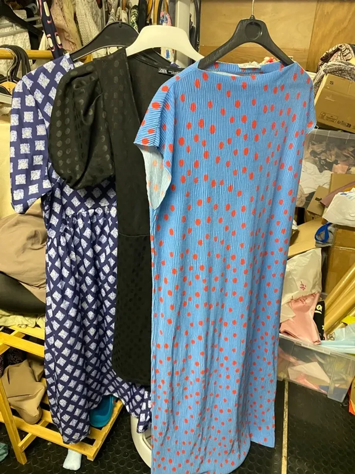 Robes imprimées  Zara Taille M - photo numéro 2