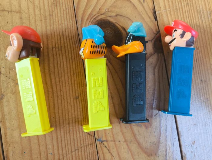 Lot de figurine pez vintage - photo numéro 2