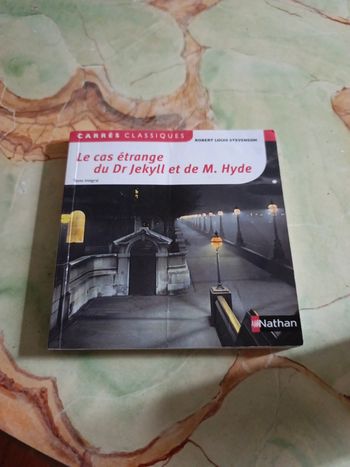 Le cas étrange du docteur Jekyll et Monsieur hyde