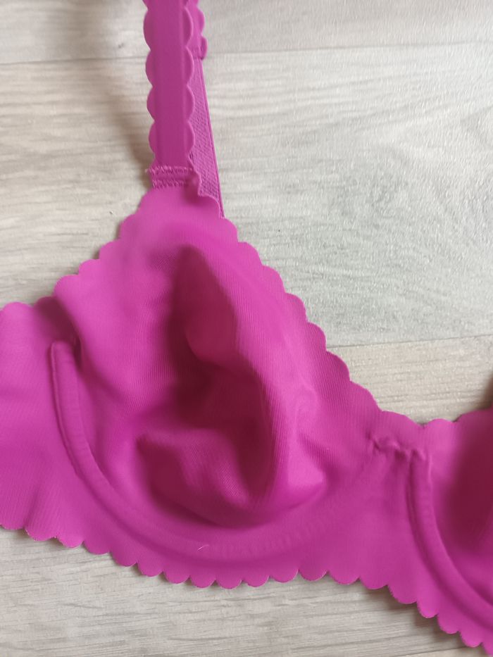 Soutien gorge 95B Dim rose avec armature neuf - photo numéro 2