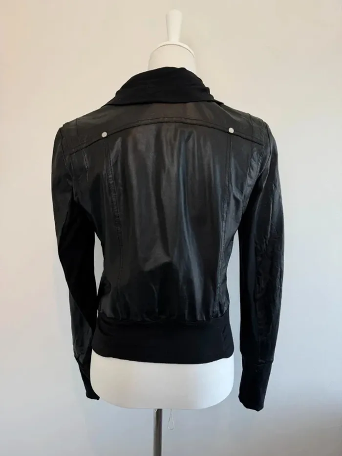 Veste en cuir Patrizia Pepe femme noire taille 40 fr, 44 italien - photo numéro 9