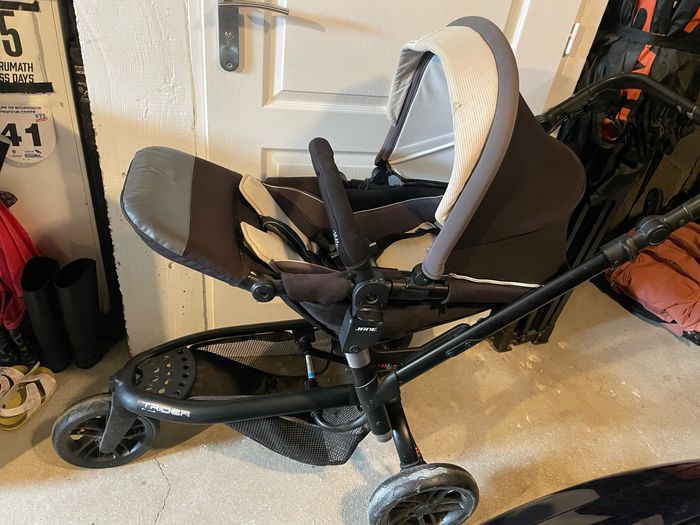 Poussette JANE trider + coque + base isofix + chancelière offerte - photo numéro 3