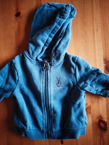 Veste bleu taille 3 mois
