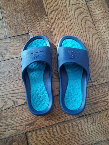 Claquettes de piscine garcon pointure 32