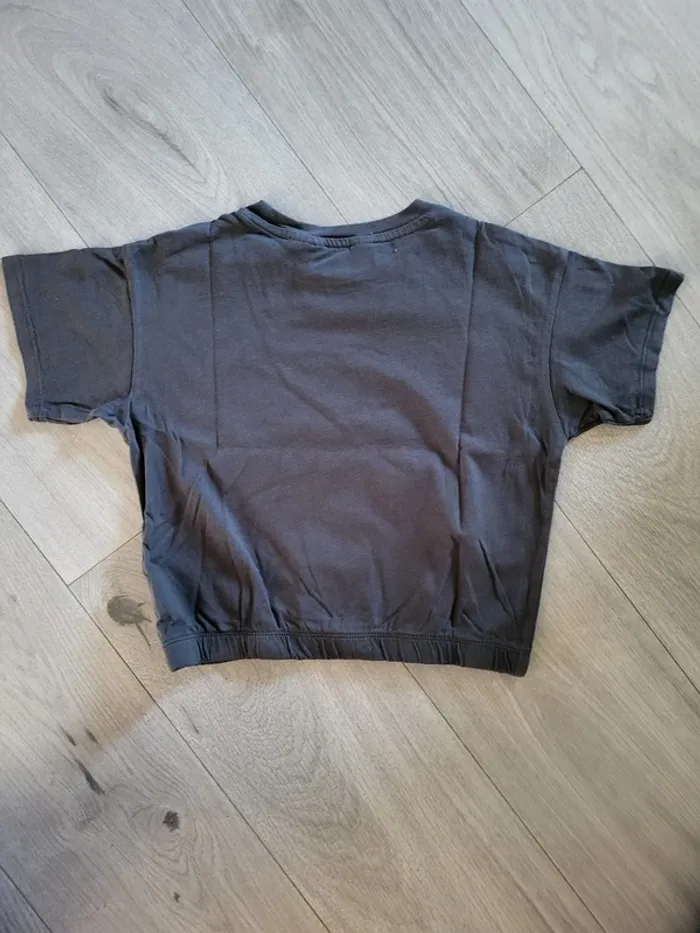 Croc Top H&M Stitch 9 ans - photo numéro 3