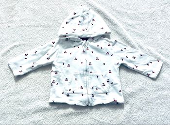 Sweat-shirt à capuche « Kiabi » 6 mois