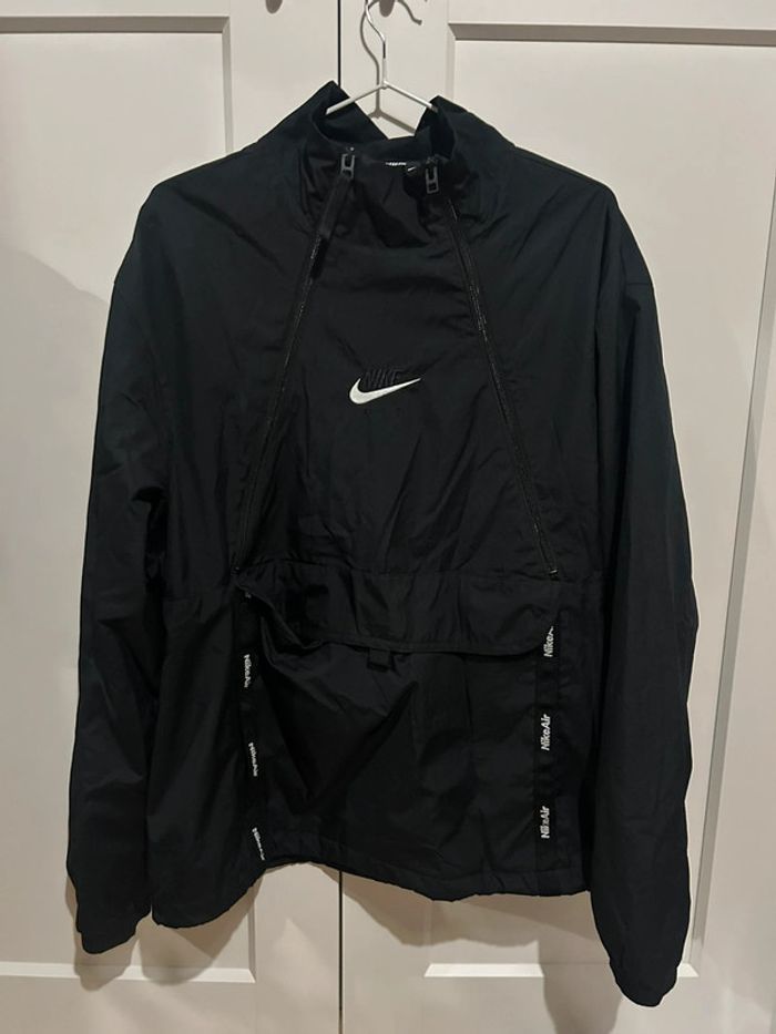 633 – veste Nike Air noir à 2 fermetures
