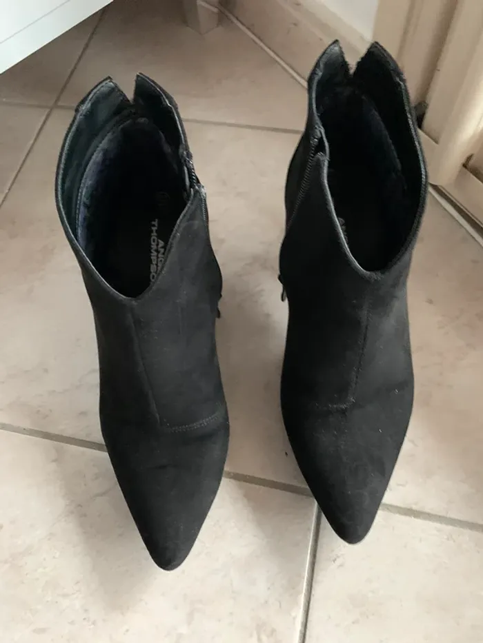 Bottines noire - photo numéro 2