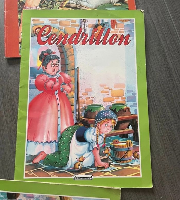 Livres de contes vintage 90s pour enfants - photo numéro 4