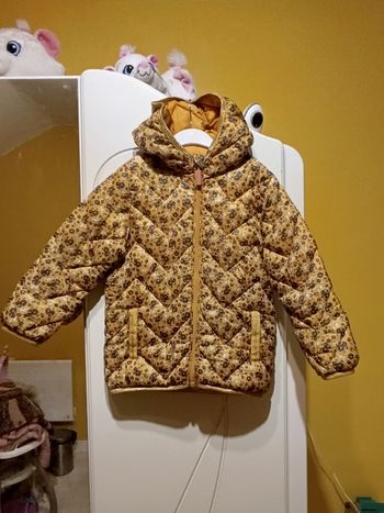 Manteau fleuri moutarde 4 ans 