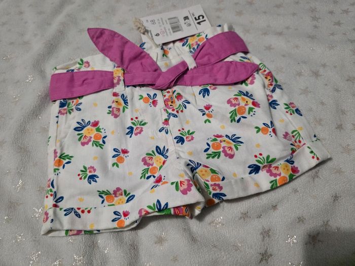 Short bébé 🚼 - DPAM - 6mois - photo numéro 3