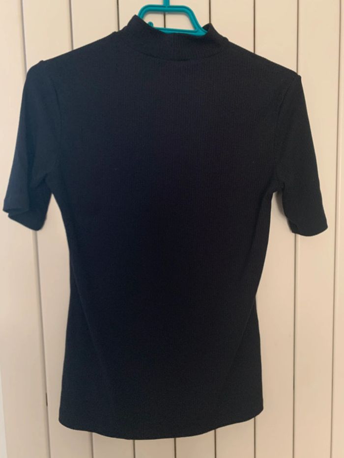 Haut noir H&M noir - photo numéro 3