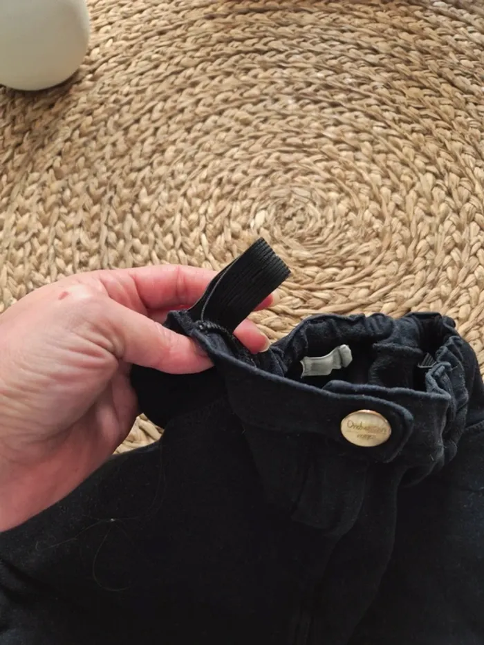 Pantalon noir réglable a la ceinture - photo numéro 6
