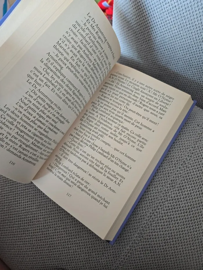 Livre Agatha christie - photo numéro 2