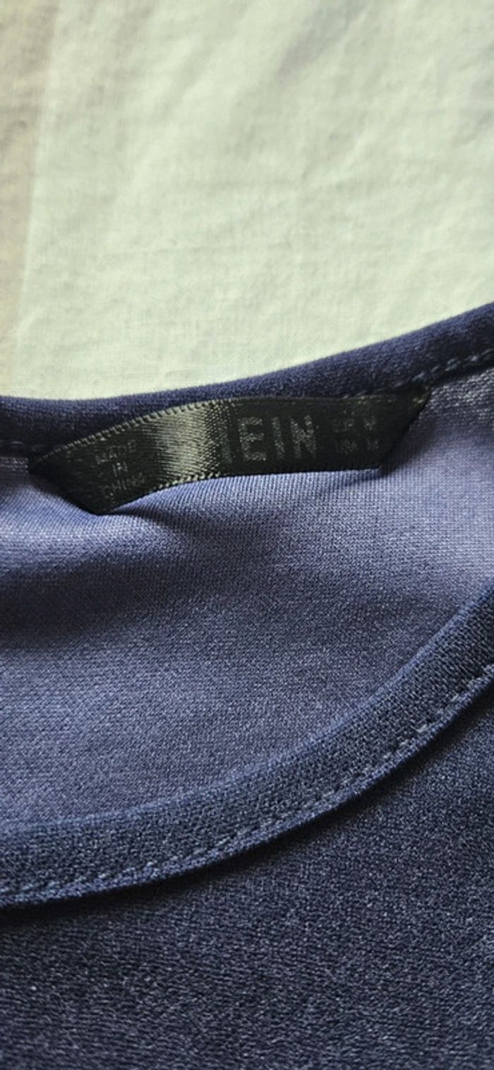 Robe mi-longue bleue marine SHEIN taille M - Chic et élégante - photo numéro 3