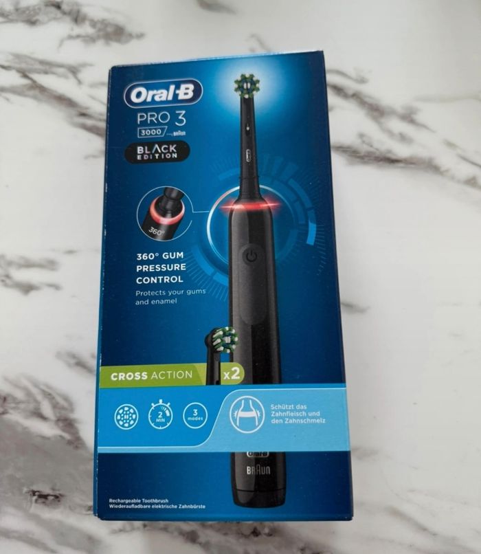 Brosse à dent oral b pro 3 neuve