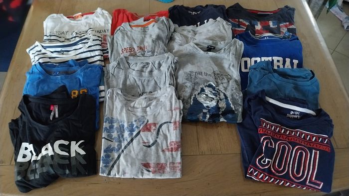 Lot de 15 hauts ml garçon 10ans en bon état
