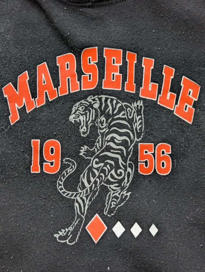 Survêtement noir “Marseille 1956” avec capuche – 6 ans - photo numéro 2