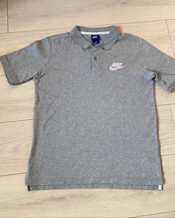 Polo Nike gris 14-16 ans