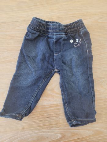 1 pantalon effet jeans