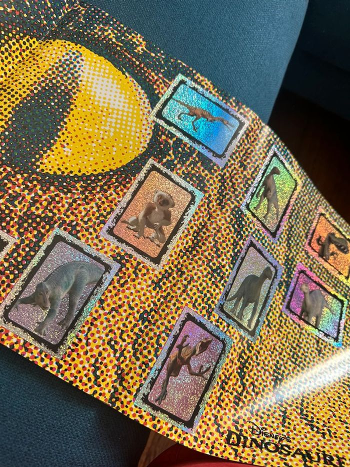 Album Panini complet Disney Dinosaures + poster autocollants stickers vintage collection - photo numéro 7