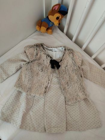 Robe + veste sans manches taille 18 mois