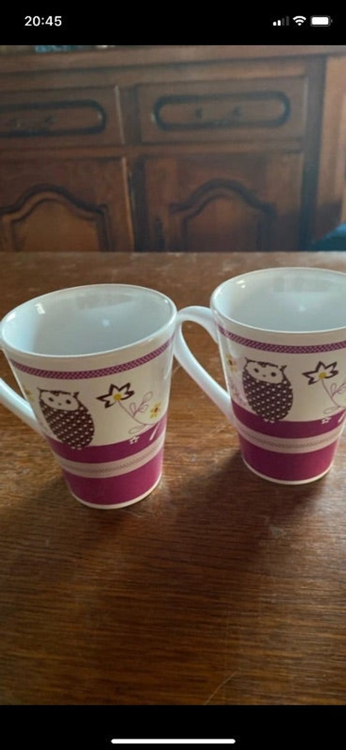 Mugs