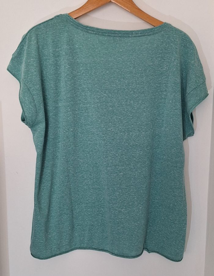 T-shirt grande taille 46/48 - photo numéro 2