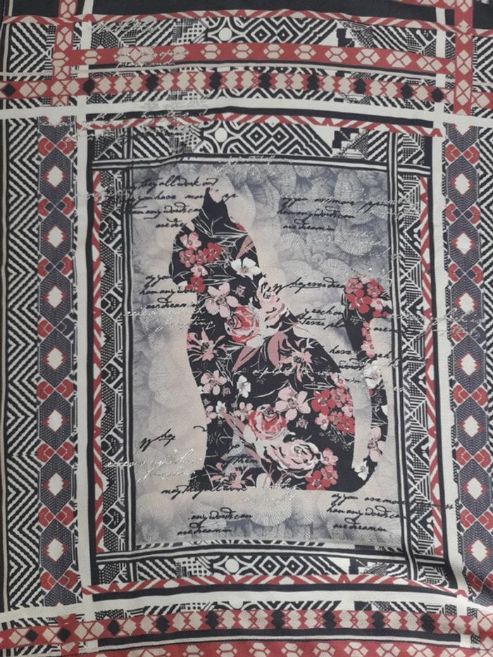 Blouse motif chat taille 4 - photo numéro 2