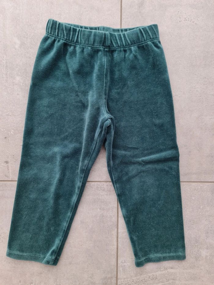 Pyjamas velours 2/3 ans - photo numéro 4