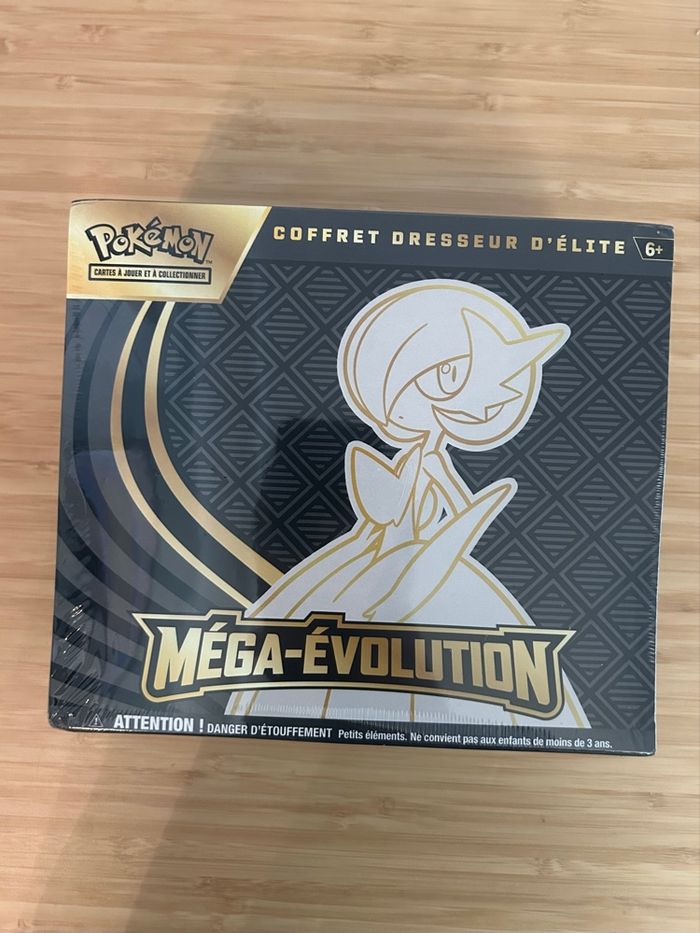 ETB Pokémon Mega Evolution ME01 Gardevoir