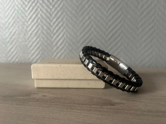 Bracelet en cuire tresser et en acier inoxydable - photo numéro 3