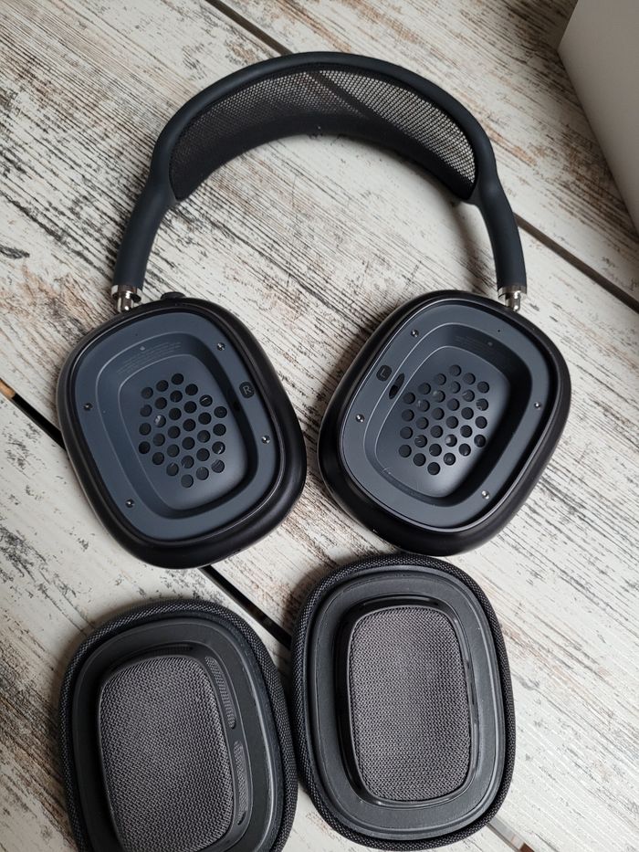 Airpods max noir - photo numéro 5