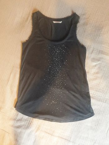 Débardeur gris perles paillettes