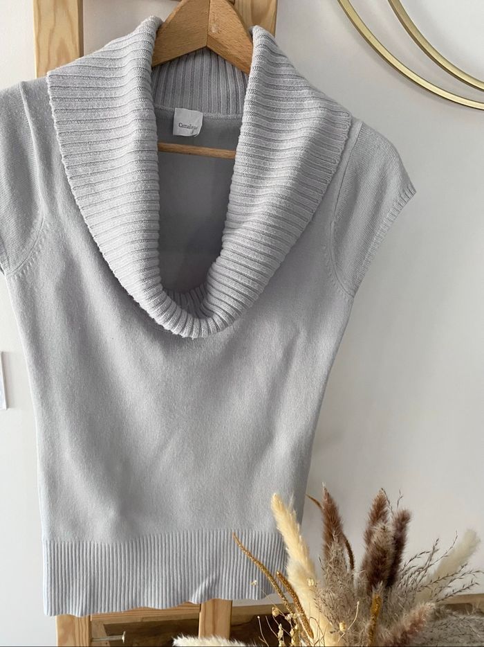 Pull col plongeant gris manches courtes Camaïeu taille S - photo numéro 3